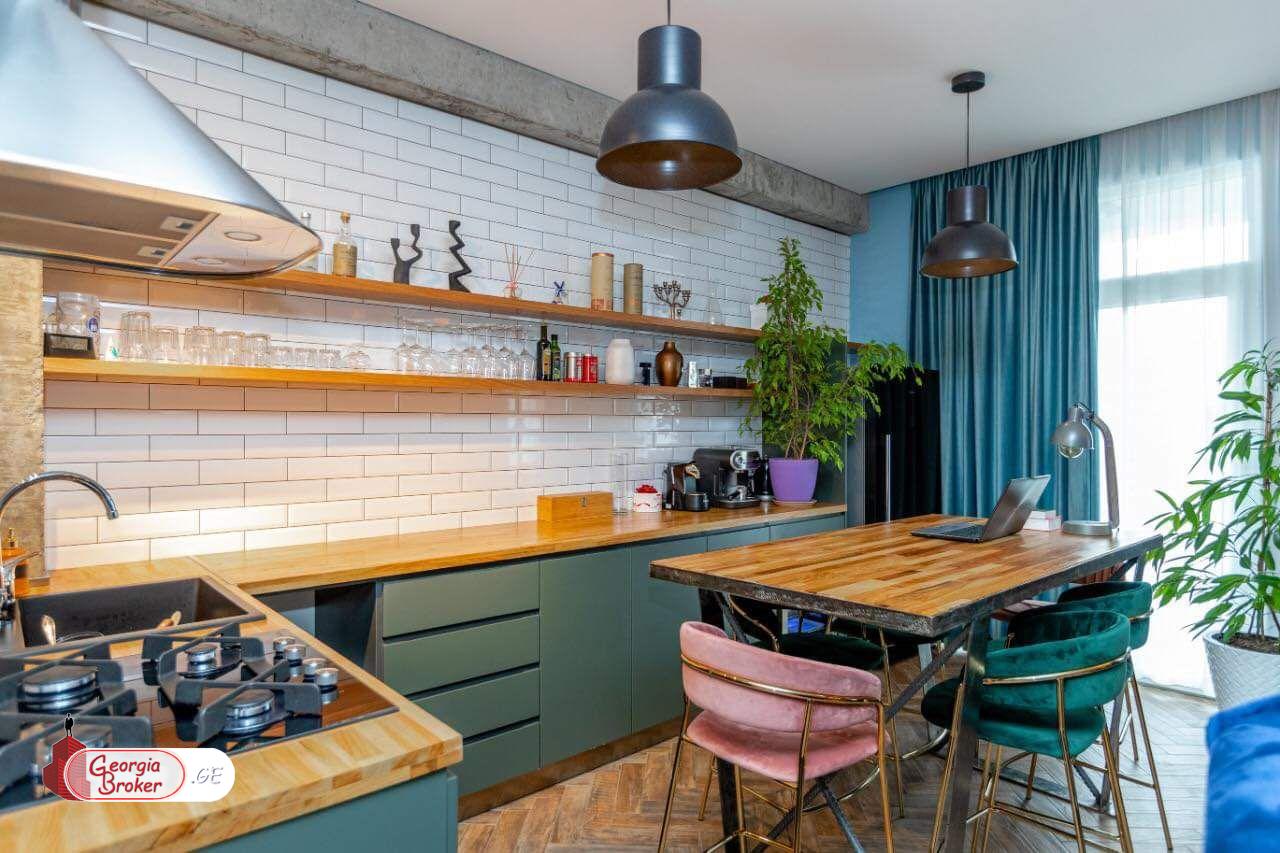 nearly repaired 3-room apartment for sale